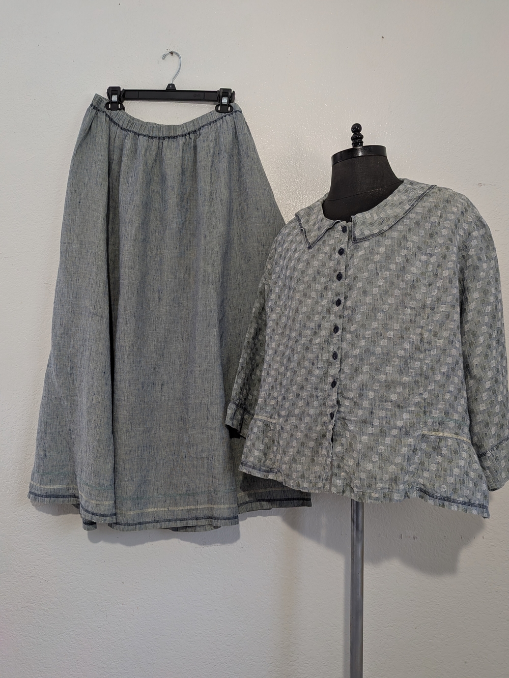 Flax 2 Piece Skirt Set Light Gray Blue Button-Front Shirt Top 1G Skirt 3G